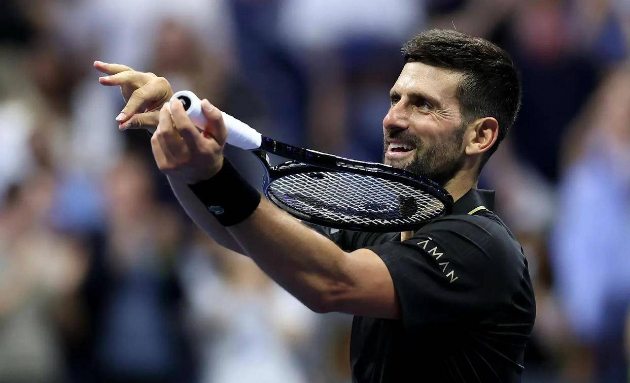 九游-德约科维奇连续三场比赛得分超过晋级下一阶段，TES不断突破！观众掌声雷动的简单介绍-九游