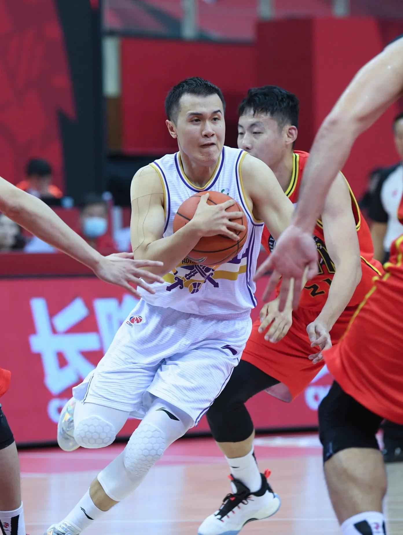 九游-包含北京国安迎CBA季后赛关键赛，赛前伤情更新，气氛紧张，资深球员宣示担当的词条-九游